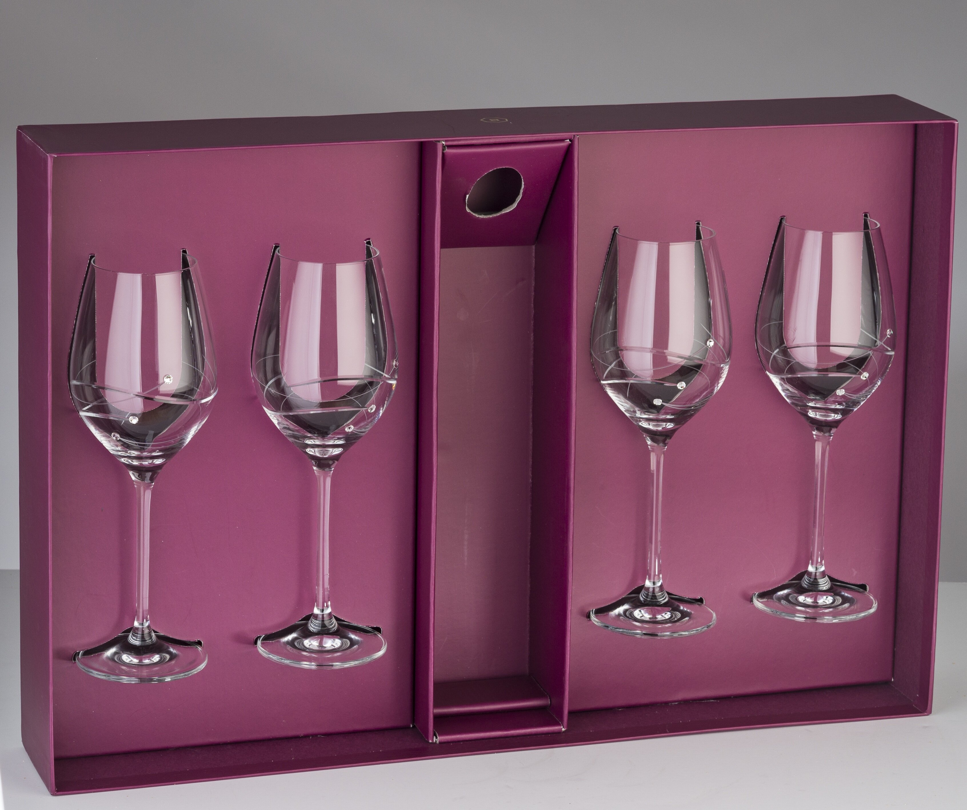 https://assets.wfcdn.com/im/11167973/compr-r85/4277/42777532/latitude-run-4-piece-125oz-lead-crystal-all-purpose-wine-glass-stemware-set.jpg