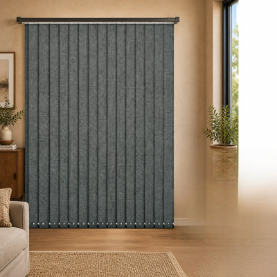 Lattes de remplacement occultantes en tissu gris pour stores verticaux, 3,5 x 82,5 po et paquet de 25, destinées au remplacement des stores à portes coulissantes.