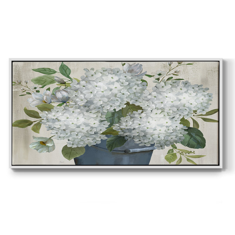 Classic Hydrangeas - Toile tendue avec châssis tendue, prête à accrocher, H 25 po x l 49 po, Blanc