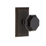 Studio Plate with Waldorf Black Door Knob