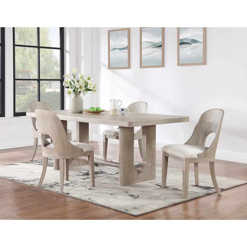 Freemont Rectangular Dining Table With 6 Chairs