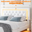 Lit plateforme flottant en similicuir blanc, taille standard, avec tête de lit capitonnée en losanges et éclairage LED. Sommier non requis, conception silencieuse, montage facile.-1289493094-1289493095