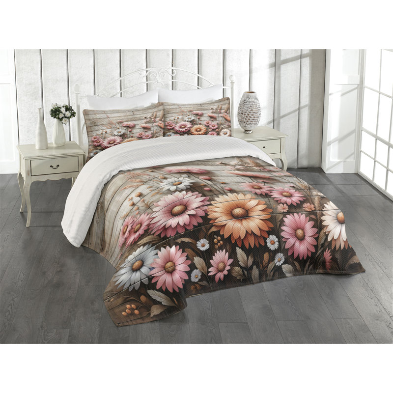 Polyester Floral Coverlet, Queen Coverlet + 2 Standard Shams