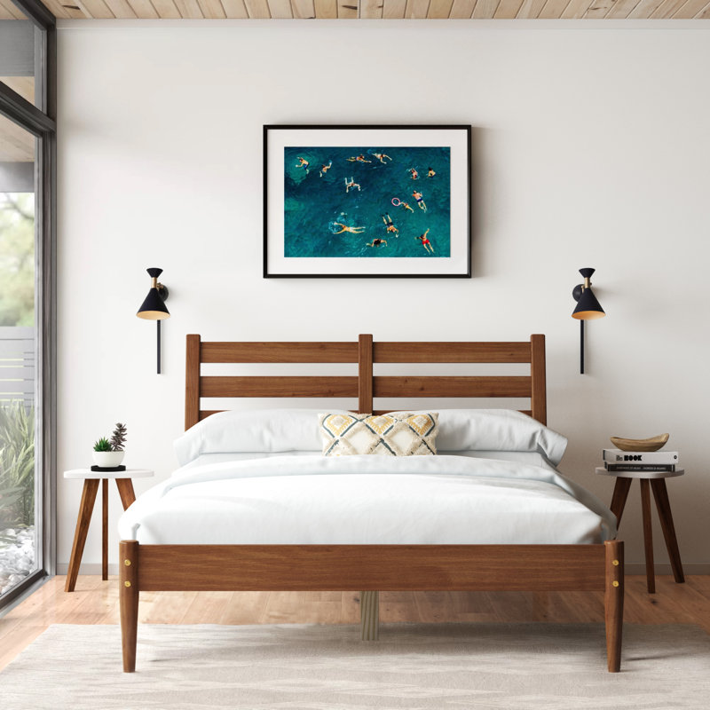 Lit plateforme en bois massif Ashlie, Grand, Castanho