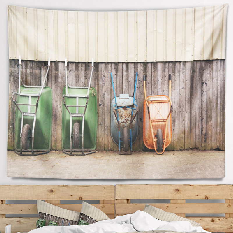 Rangée de tapisserie brouettes en polyester avec accessoires suspendus inclus, H 50 po x l 60 po