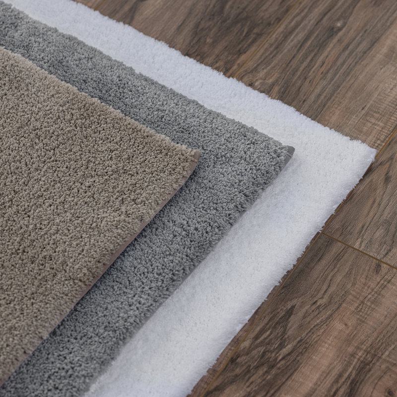 Piscis Non-Slip Bath Rug, White