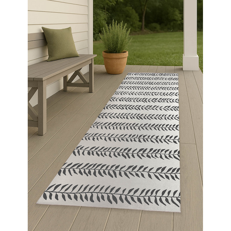 Mystic Ivy Non-Slip Outdoor Rug, Runner 2'6" x 8'
