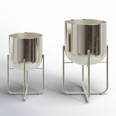 Nickson 2-Piece Iron Pot Planter Set