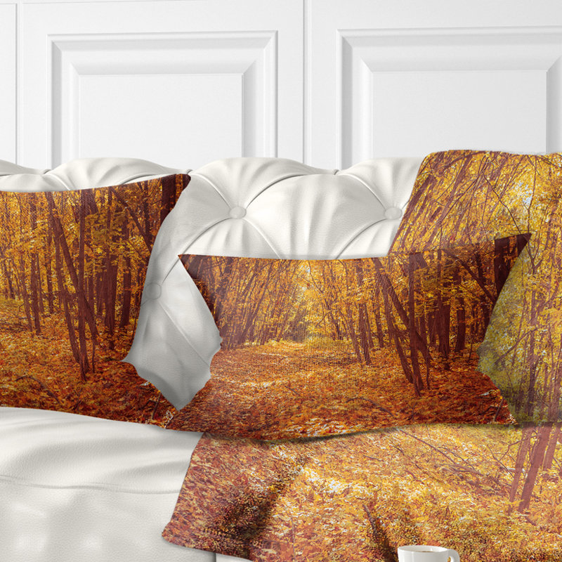 Coussin Yellow Forest and Fallen Leaves