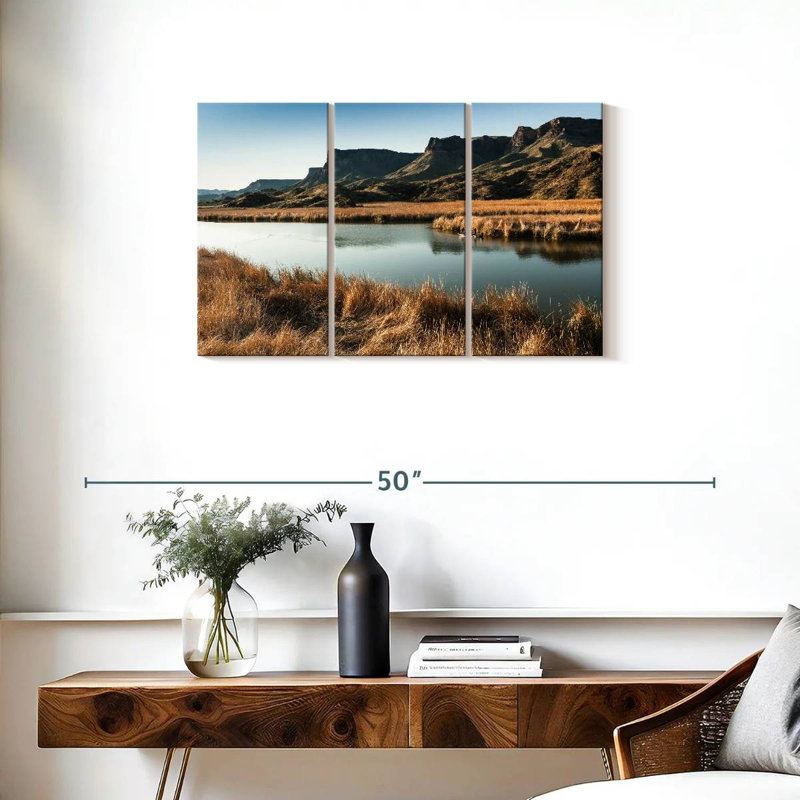 Alvord Lake Havasu Fishing, 20" H x 33" W