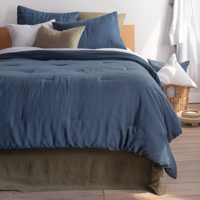 100% French Linen Bedskirt, King, Moss
