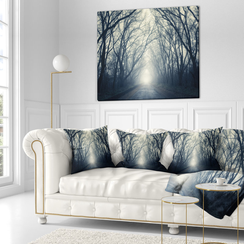 Coussin de forêt d’automne foncé dans un coussin hong kong, 18 po x 18 po, Oreiller européen