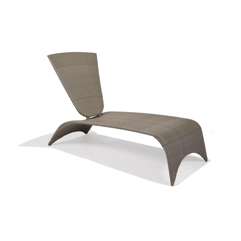 Malibu Nest Chaise Lounge with Folding Back, Driftwood