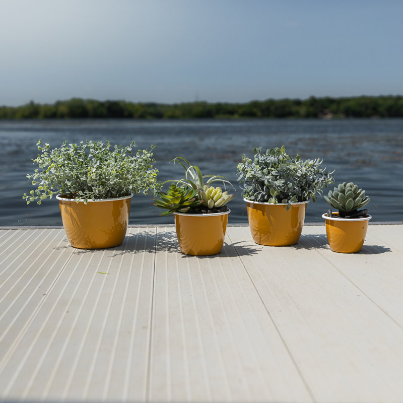 Ensemble de 4 petites jardinières en métal moutarde Ebern Designs, Jaune