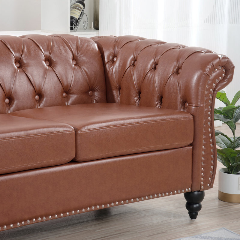 Canapé Chesterfield 84,65 po en polyuréthane à accoudoirs roulés Chesterfield., Brun