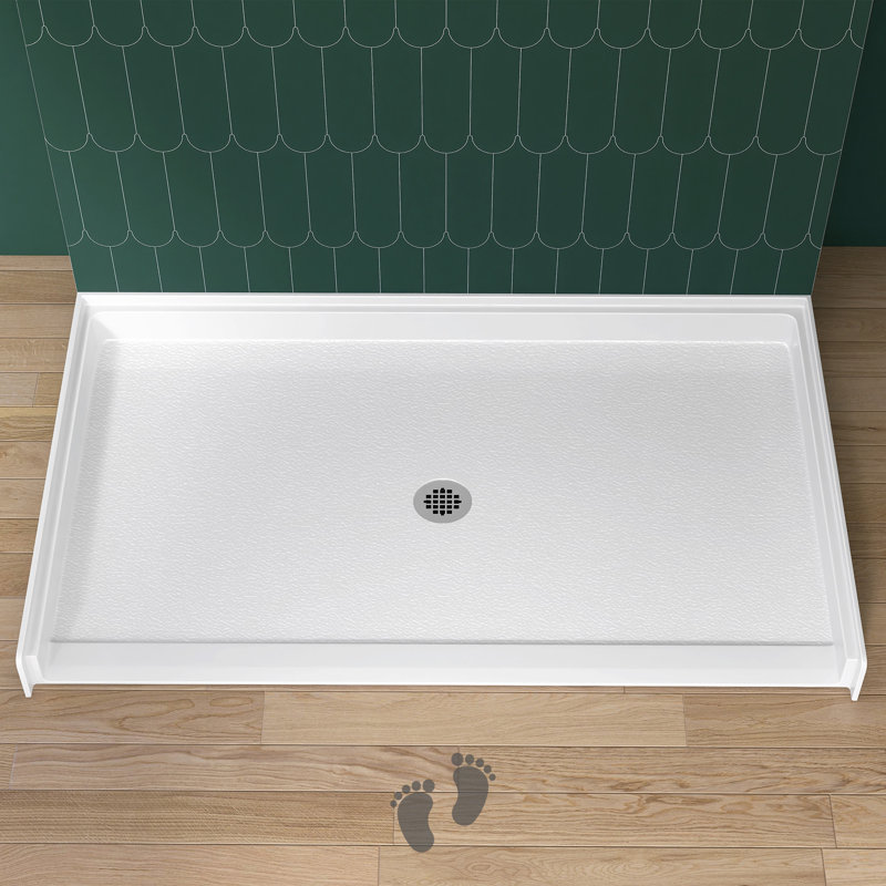 Base de douche 60 po x 36 po ADA à seuil bas et drain central, Centre