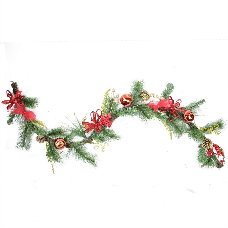 Guirlande de Noël artificielle 6 pi x 10 po Pinecone