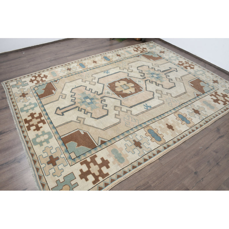 Élégant tapis kilim en laine beige, motif géométrique 6,3 x 8,5 pi