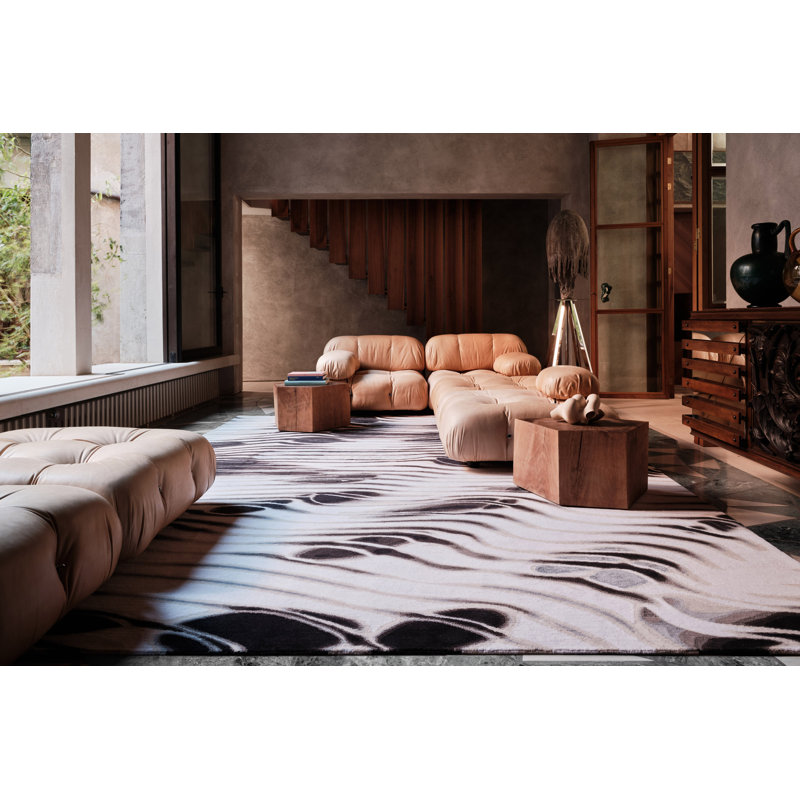 Chihuly Scallop Black Area Rug, Rectangle 4' x 6'