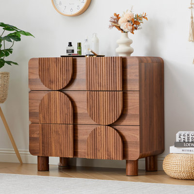Commode moulée à 3 tiroirs (l 31,5 po)