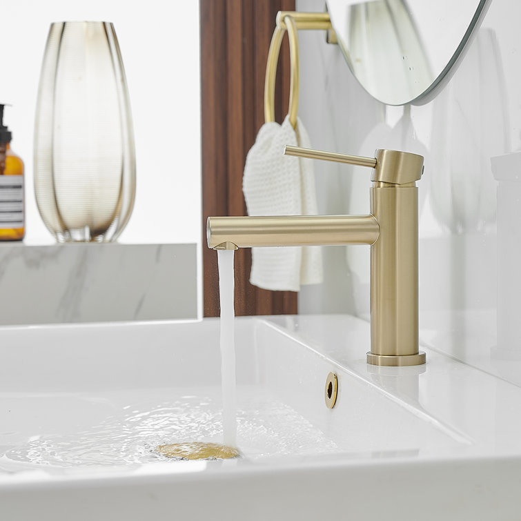 Single-Hole Single-handle Bathroom Faucet with Drain Assembly