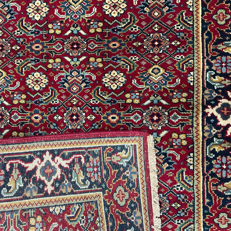 Tapis 2 pi 6 po x 10 pi