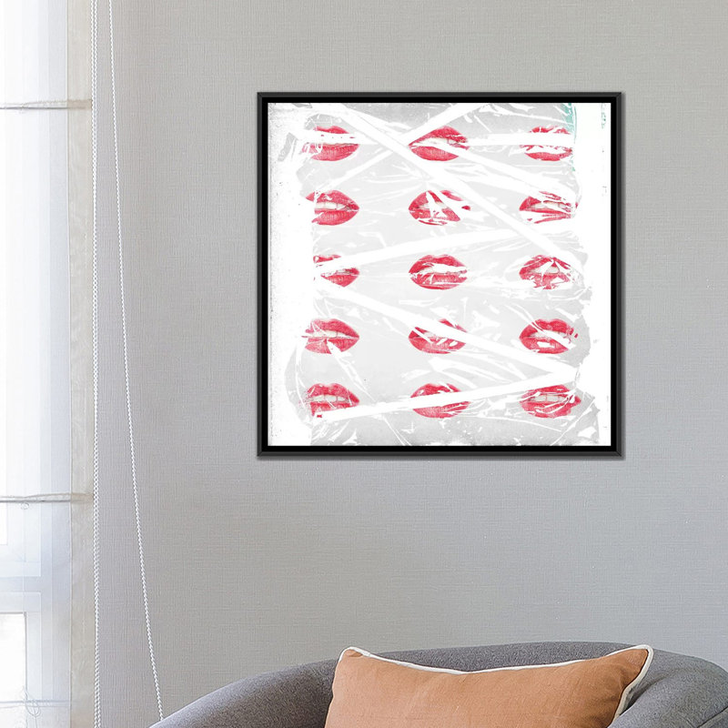 «Lips» par Teis Albers, impression sur toile, H 26 po x l 26 po x P 1,5 po, Toile avec cadre noir, Pas de tapis