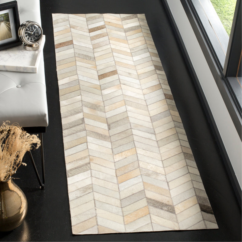 Heilman Herringbone Hand-Woven Leather Area Rug, Tapis de couloir 2 pi 3 po x 7 pi