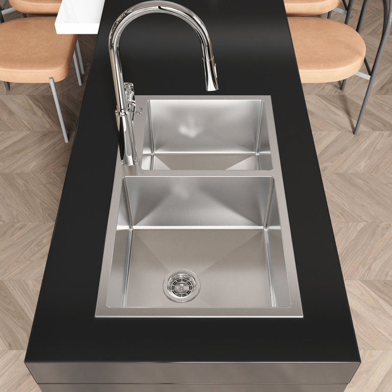 Évier double 32 po x 19 po x 10 po, acier inoxydable satiné, finition grattée, installation pratique en acier S304, protection contre la finition satinée, grand espace de travail pour
