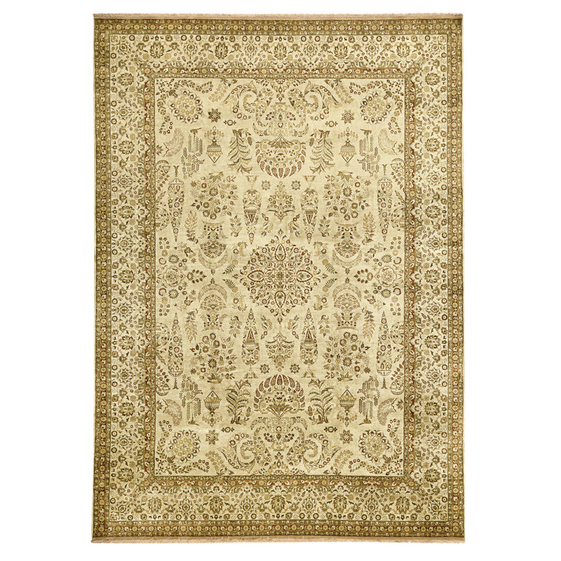 Hand Knotted Wool Area Rug in Gold And Beige