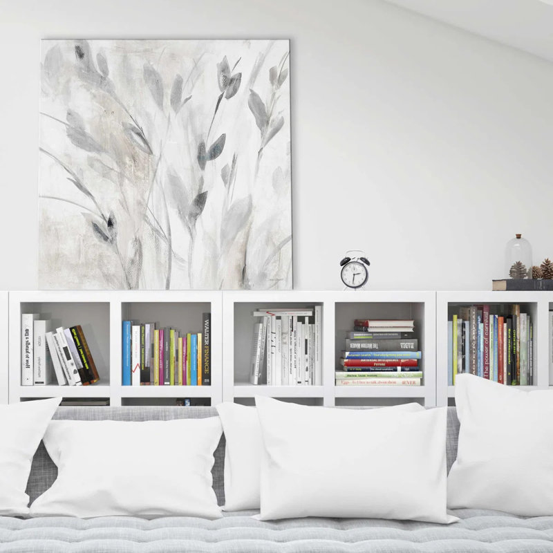 "Grey Misty Leaves Square I (Square)" par Lanie Loreth, Toile tendue, H 24 po x l 24 po, Argent argent