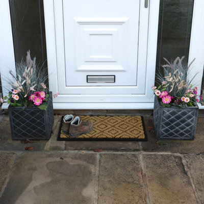 Chequered Outdoor Doormat