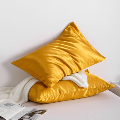 Satin Pillowcases With Envelope Closure