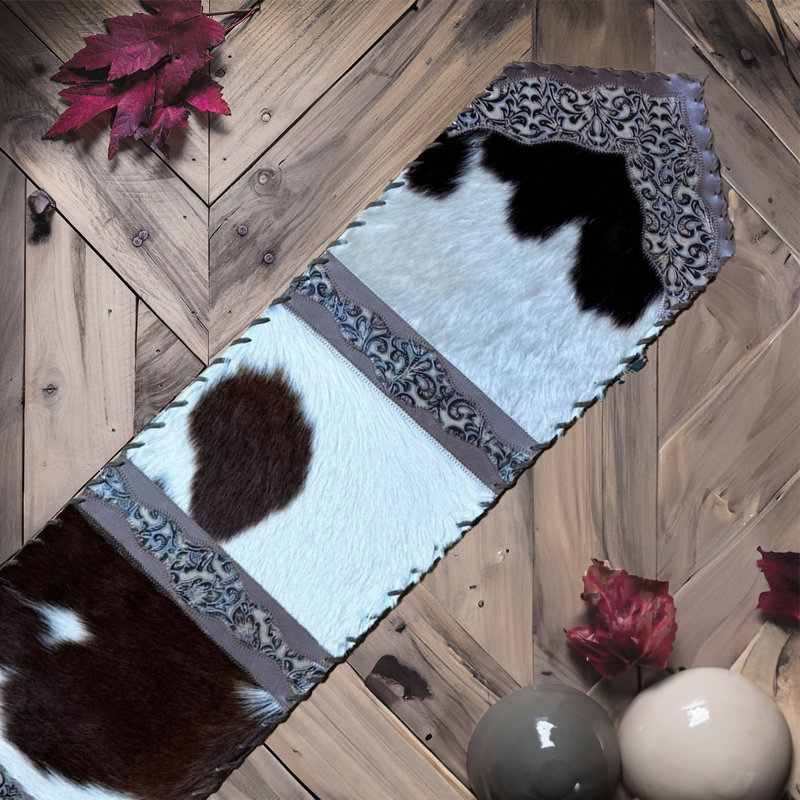 Chemin de table en cuir de vache et cuir, L 120 po x P 12 po