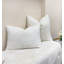 Housse de coussin en velours crocodile-130505618-130505619