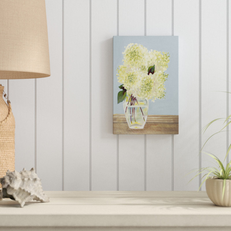 «Hydrangea Vase I», peinture sur toile, H 12 po x l 8 po