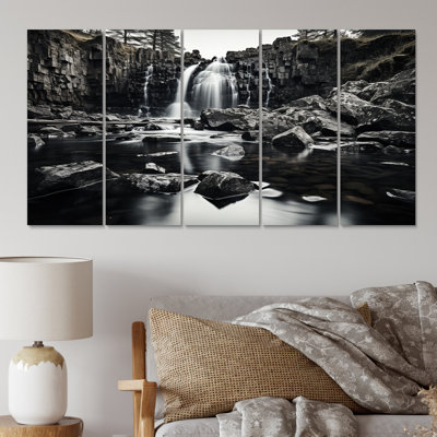 Monochrome Waterfall Contrasting Elements III - Landscapes Wall Art Print - 5 Equal Panels