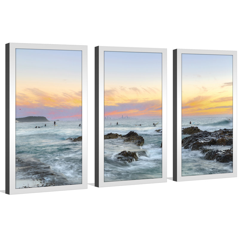 "Ocean Sunset" - Ensemble de 3 reproductions de photos sur plastique, H 33,5 po x l 52,5 po x P 1 po