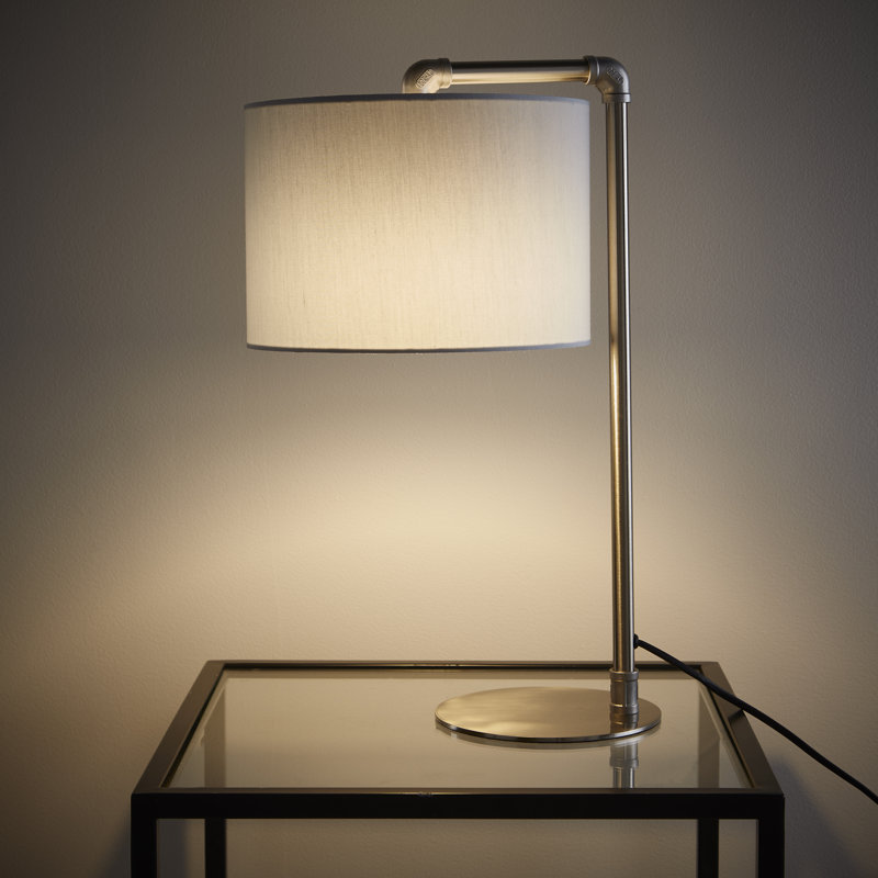 Kulpeksa Metal Arched Lamp
