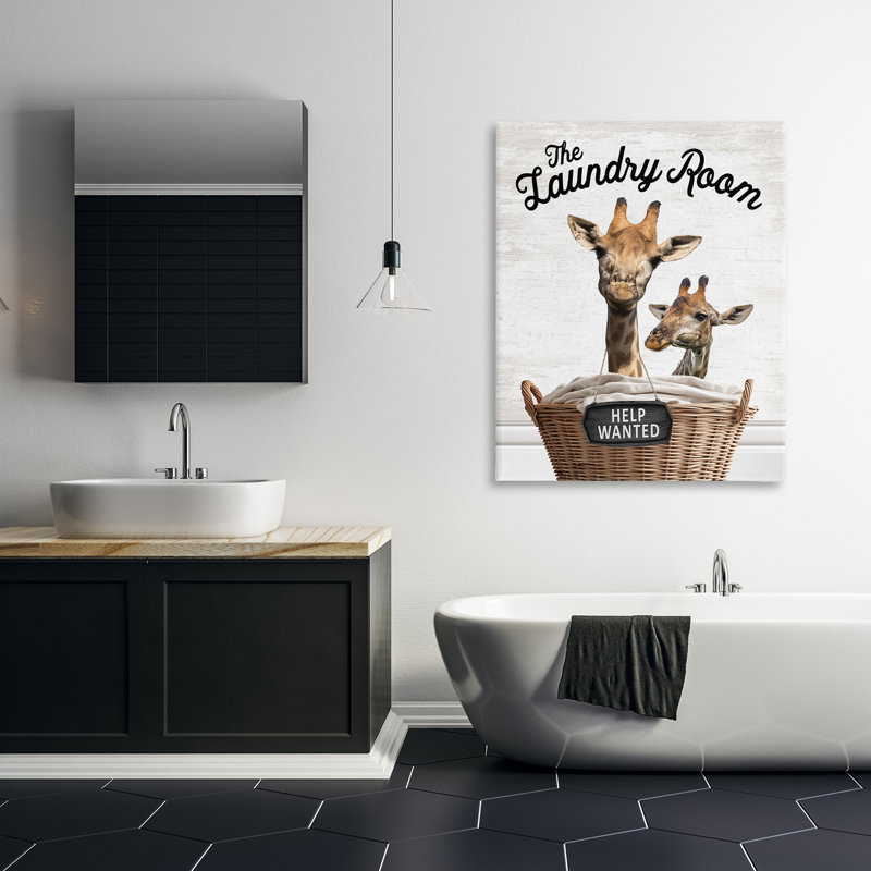Toile de girafe «Aide à la recherche» par Design Leted and Lined, H 48 po x l 36 po