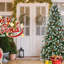 Arbre de Noël avec 1131 pointes, baies rouges et pommes de pin - Branches PE + PVC enneigées, conception à charnières pour une installation facile, support en métal robuste - Décoration d'arbre de Noël naturelle-383813190