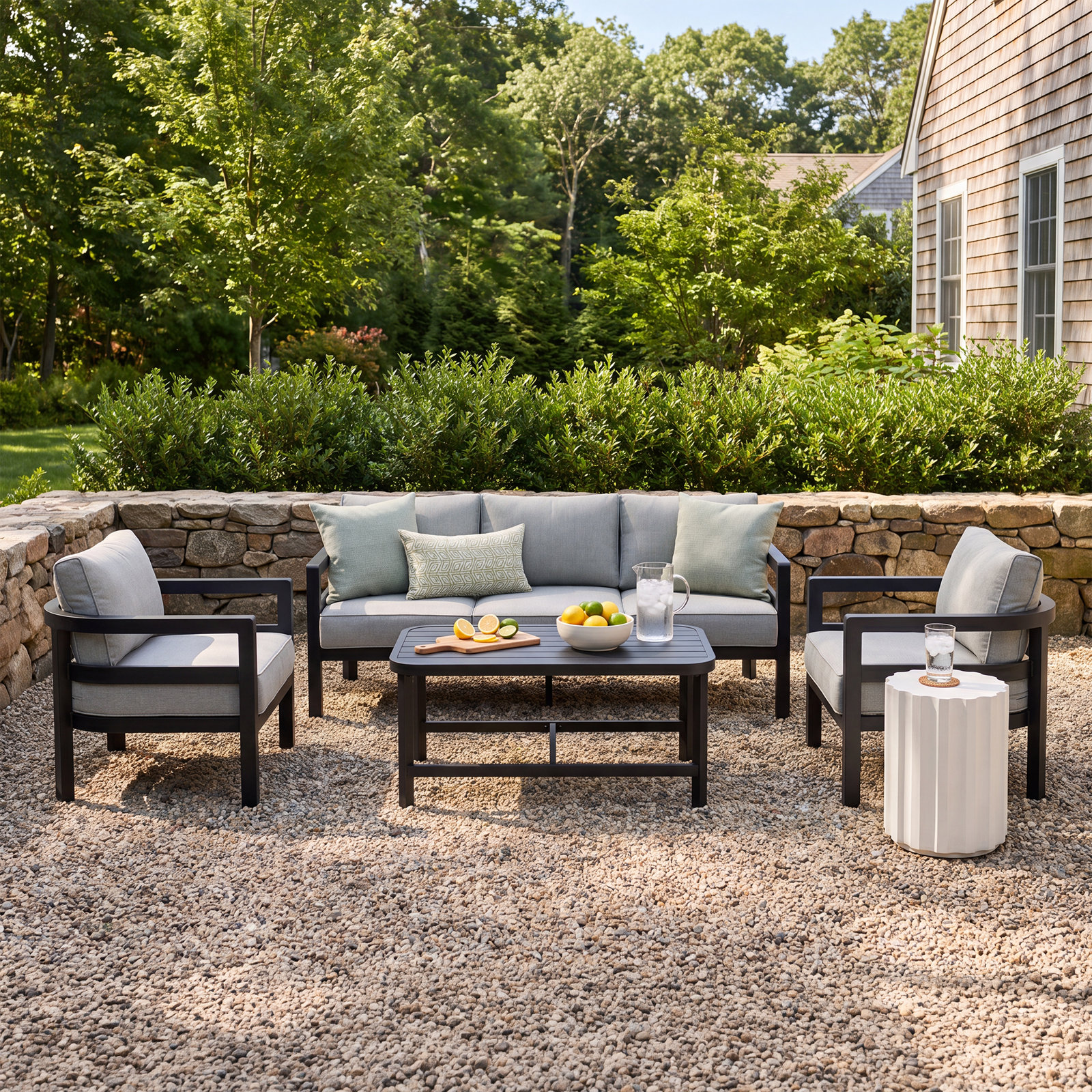 Lonnie 5-Person Patio Seating Group