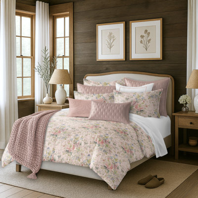 Gabrielle Coverlet Set