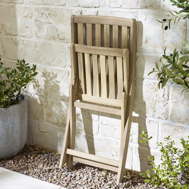 Ronja Rectangular Wooden Garden Dining Table With 4 Foldable Dining Chairs