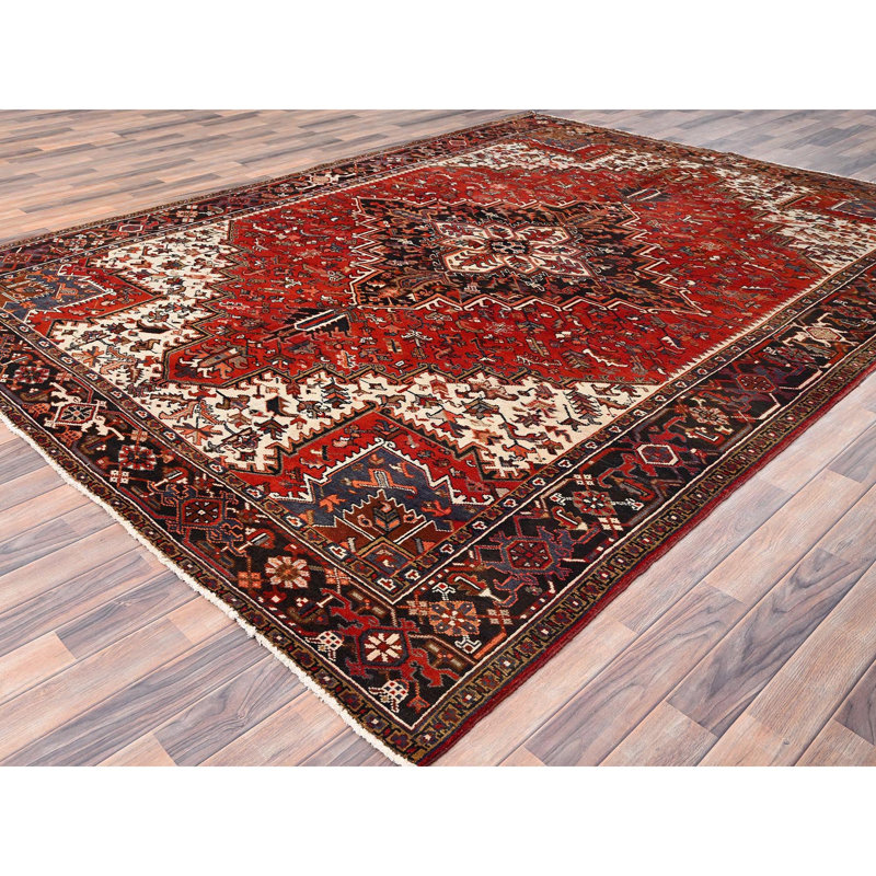 Tapis rouge en laine unique de 8 pi 3 po x 10 pi 10 po Tulissa