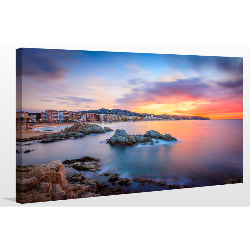 Reproduction de photo sur toile tendue, "crépuscule over lloret de mar, catalonia, espagne", H 24 po x l 40 po x P 1 po