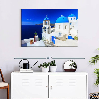 Gillard Oia Village Santorini