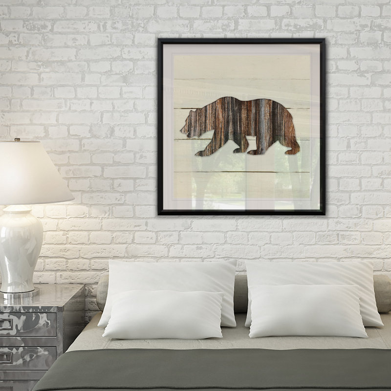 Ours des bois - reproduction sur toile, H 30,5 po x l 30,5 po x P 1,5 po, Blanc / aubergine / banane / brun clair / rouge br
