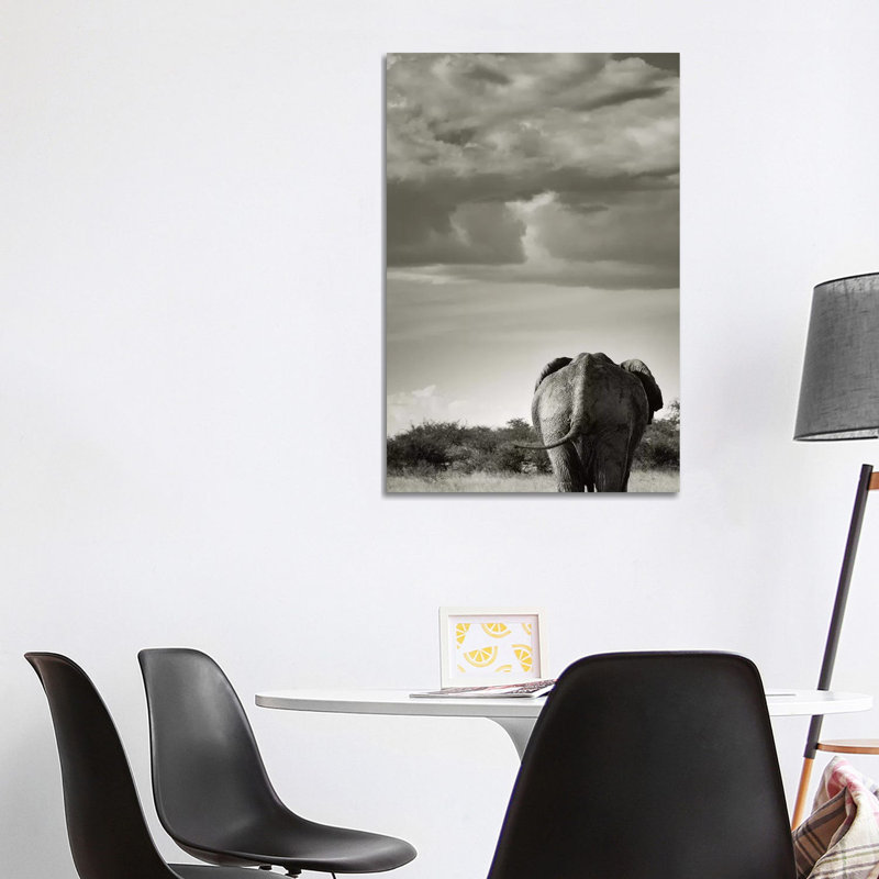 B&W Returning Elephant 1 Piece Wrapped Canvas Wall Art, 101.6 cm H x 66.04 cm W x 1.91 cm D