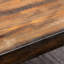 Table rustique rustique en pin foncé avec cadre en métal polyvalent